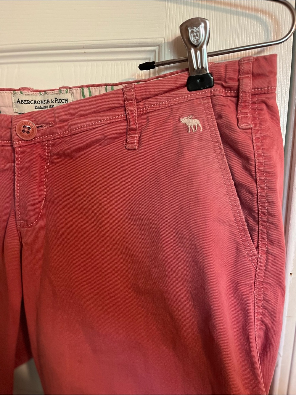 Abercrombie and Fitch Vintage Bermuda Shorts | Sz 4 | 100% Cotton | Coral